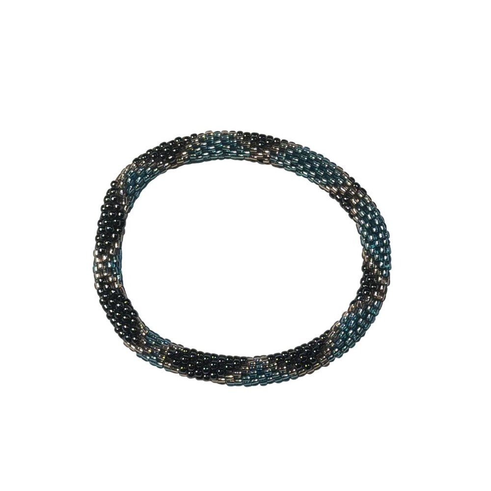Sashka Bracelet Handmade Boho Chic Crochet Beaded Roll-On‎ Red Black Taupe Blue